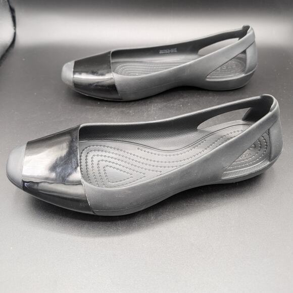 Crocs Ballet Flats Womens 9 Black Shoes Career Work Comfort Slip On Closed Toe - Picture 1 of 9